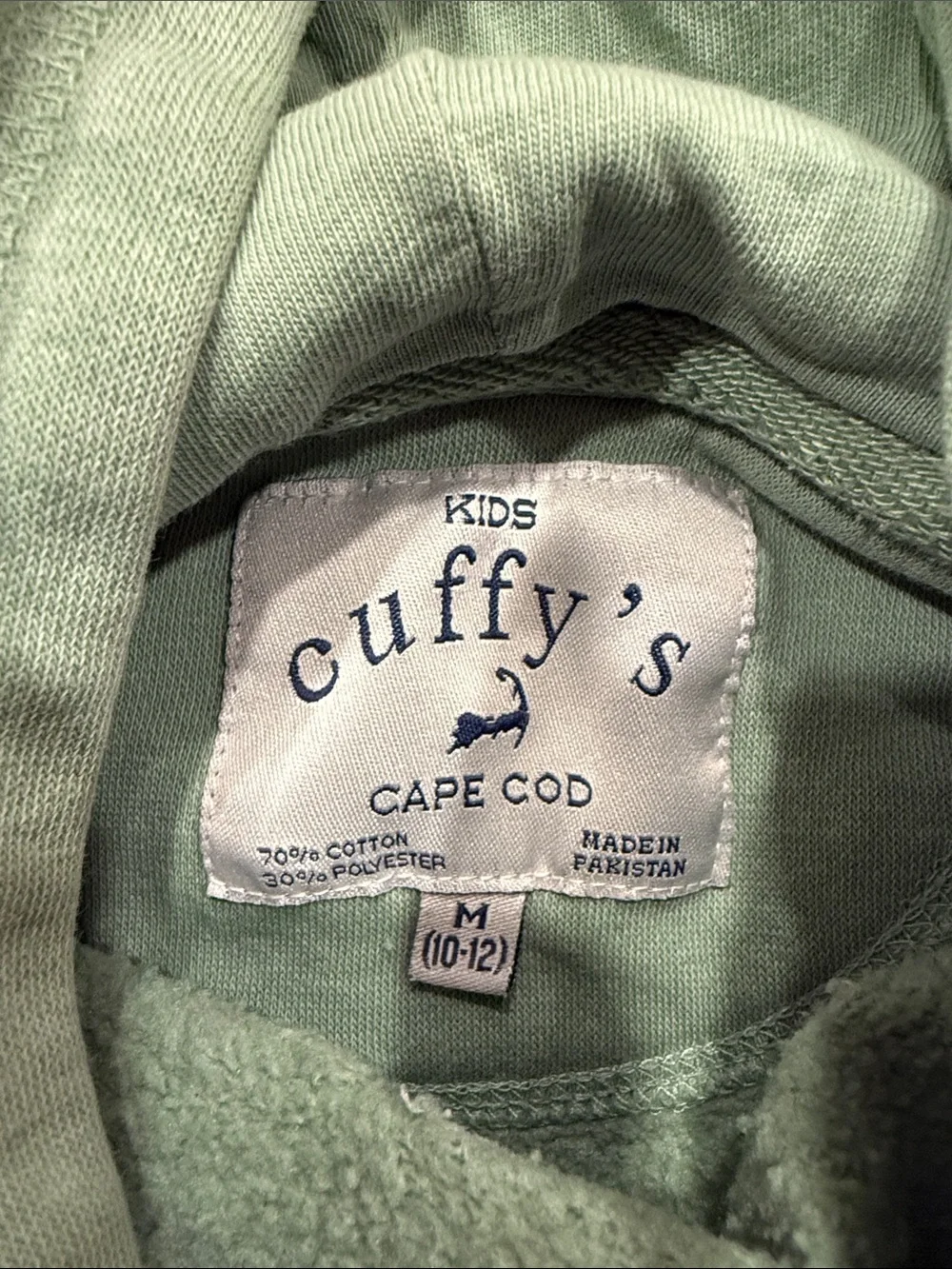 Cuffy’S kids cape cod hoodie size medium (10-12).